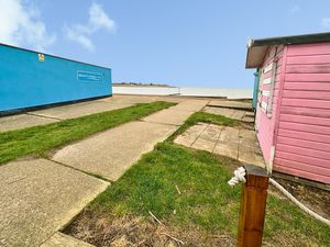 Beach Hut - click for photo gallery